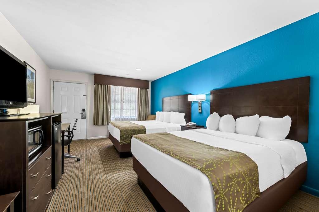 Best Western Delhi Inn Quarto foto