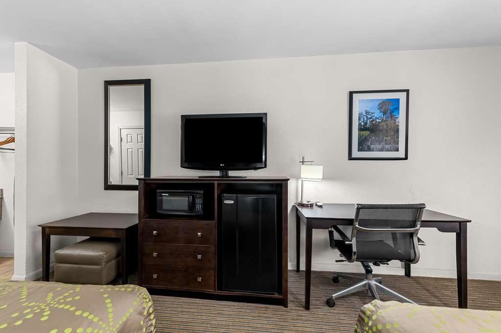 Best Western Delhi Inn Quarto foto
